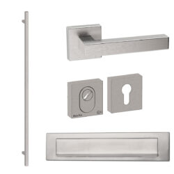 VOORDEURSET VIERKANT MET TORONTO 1900 & BRIEFPLAAT INOX